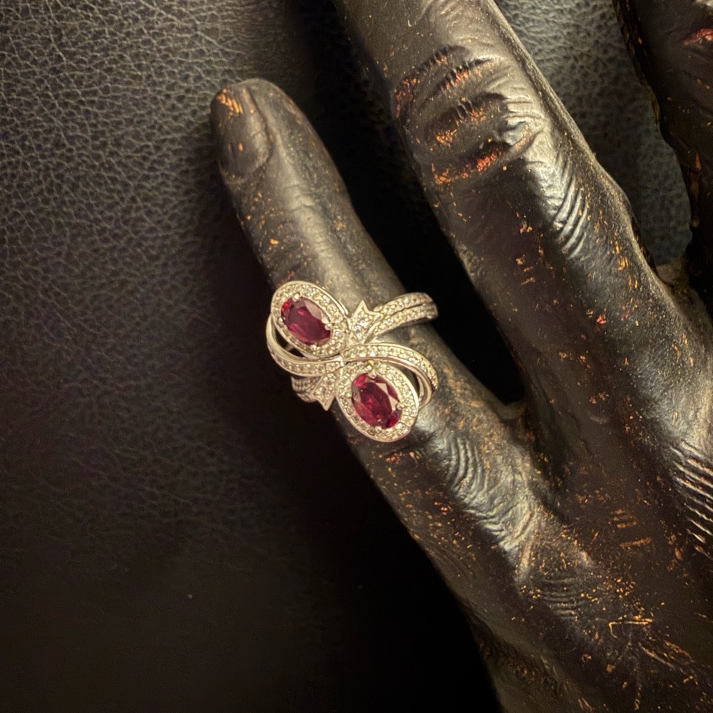 Women’s Silver Ring with Red Gemstones